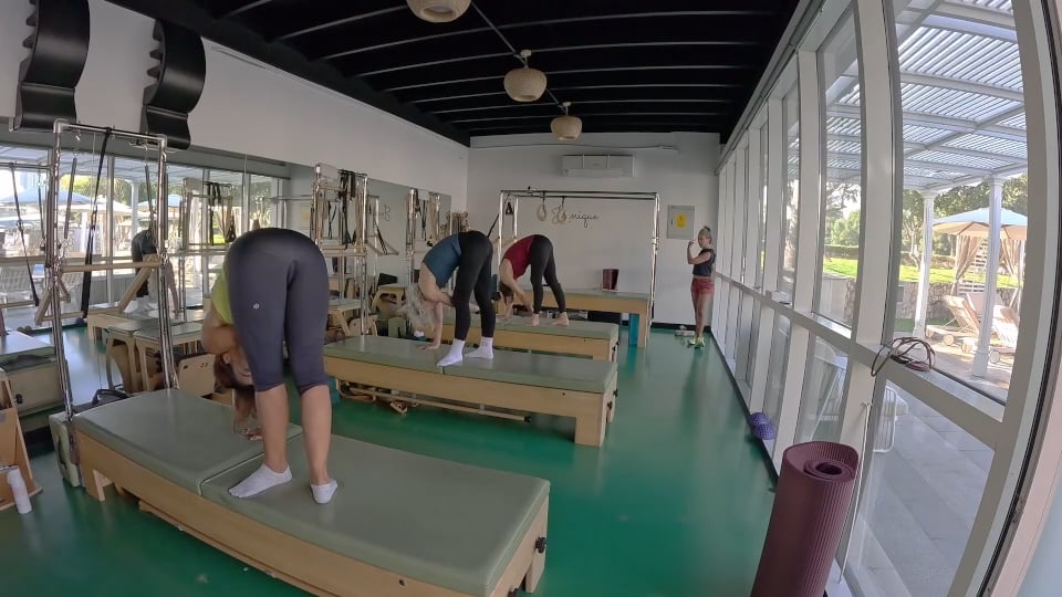 Pelvic floor and hips power