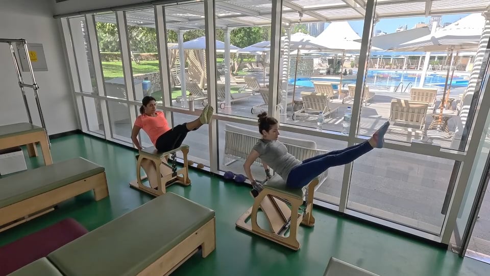 Feel your legs in your waist
